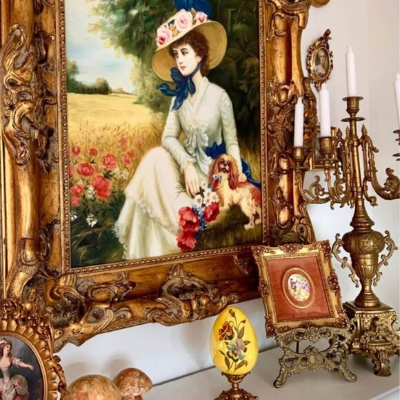 Vintage hand painted porcelain egg shelf decor 👑🥚 - Picture 3 of 7